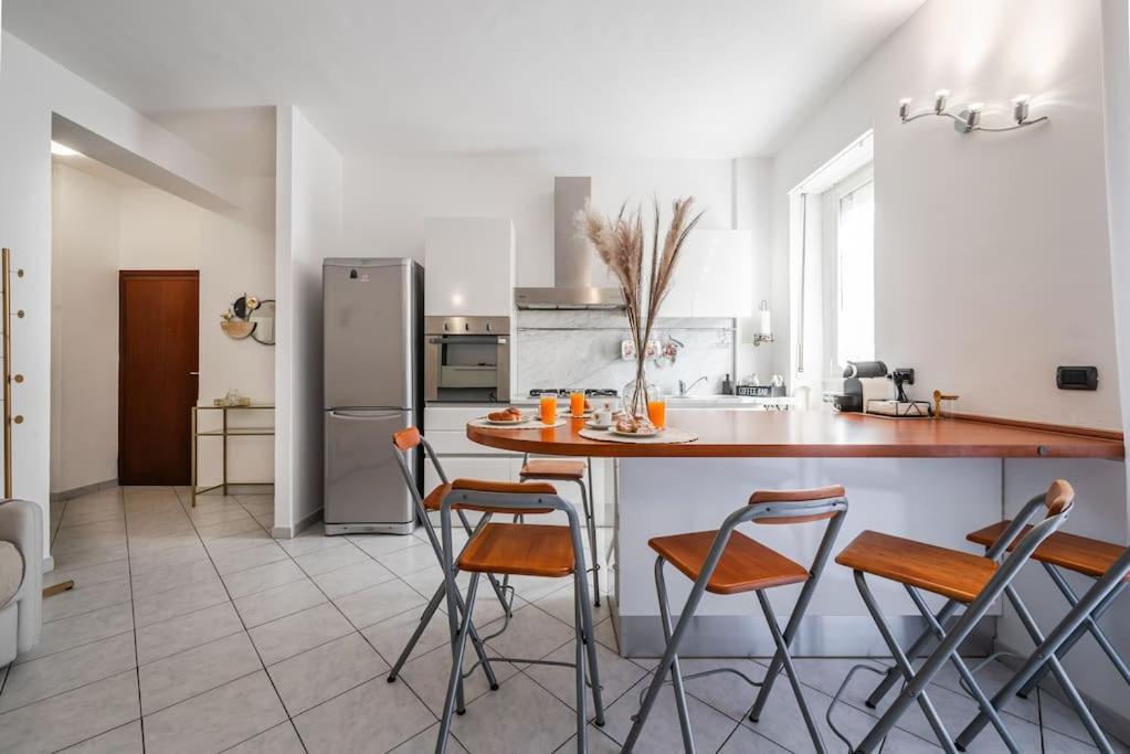 Nuovissima Dimora Con Terrazzino Apartment มิลาน ภายนอก รูปภาพ