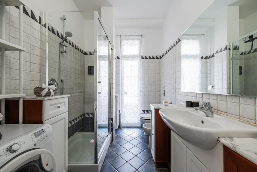 Nuovissima Dimora Con Terrazzino Apartment มิลาน ภายนอก รูปภาพ