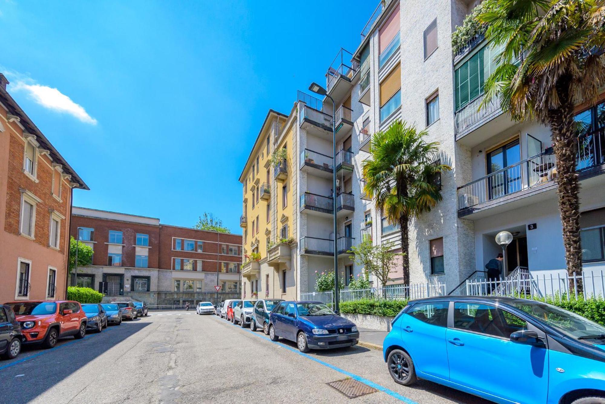 Nuovissima Dimora Con Terrazzino Apartment มิลาน ภายนอก รูปภาพ